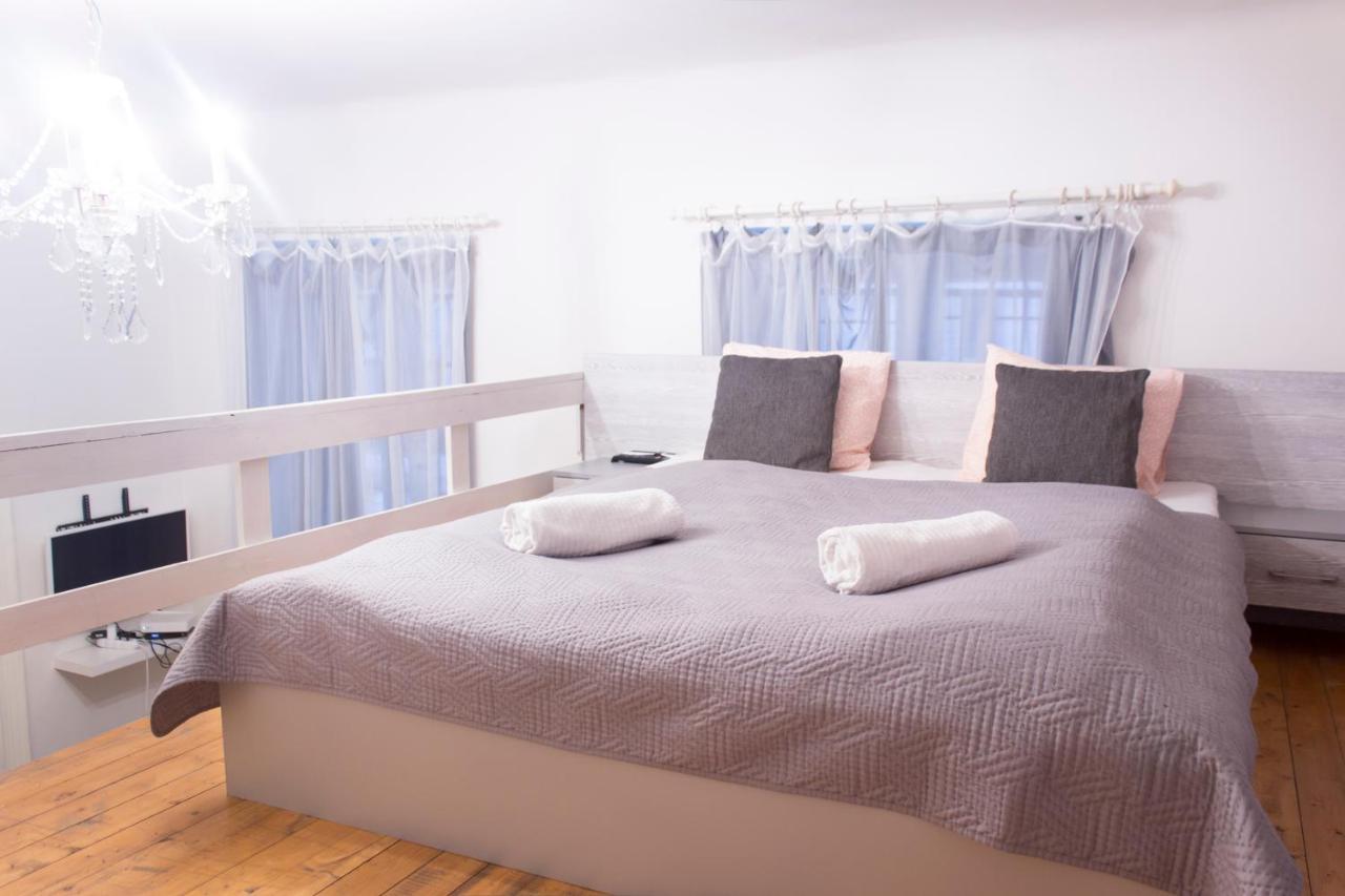 Lisa Apartment On The Famous Dohany Street Boedapest Buitenkant foto